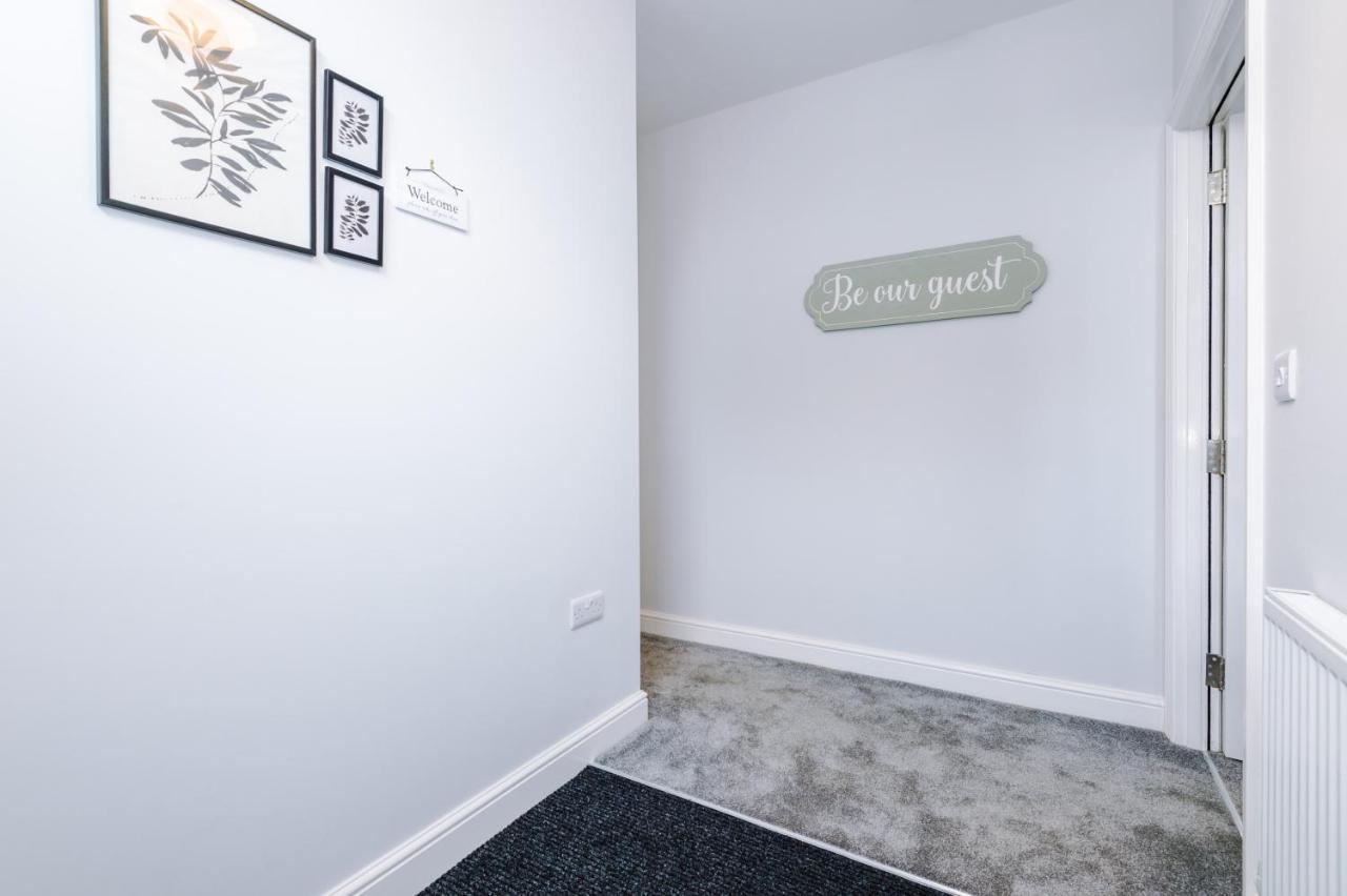 Hearsall Place Serviced Apartment Coventry Exterior photo